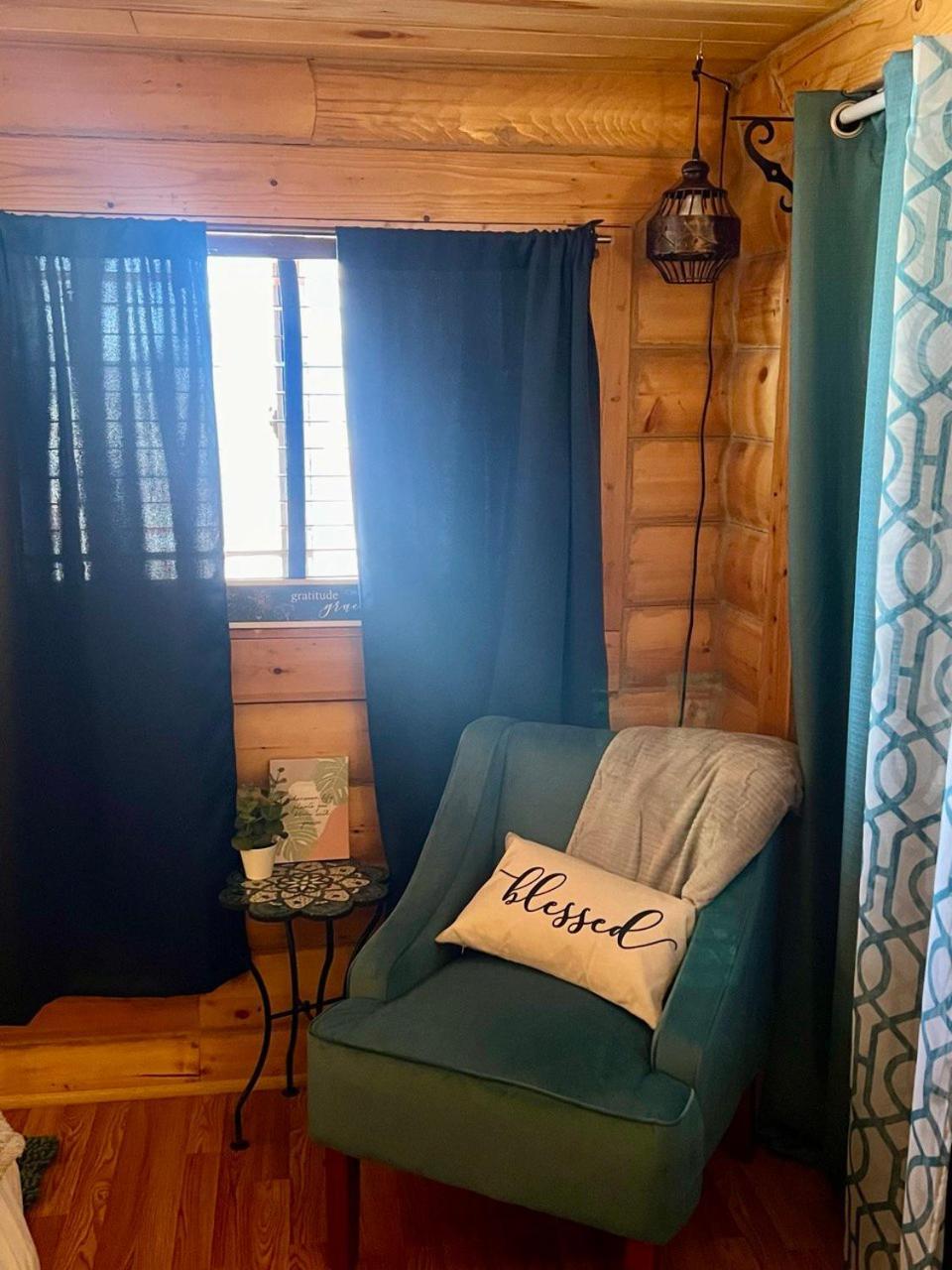 The Gratitude Homestay Аламоса Екстер'єр фото